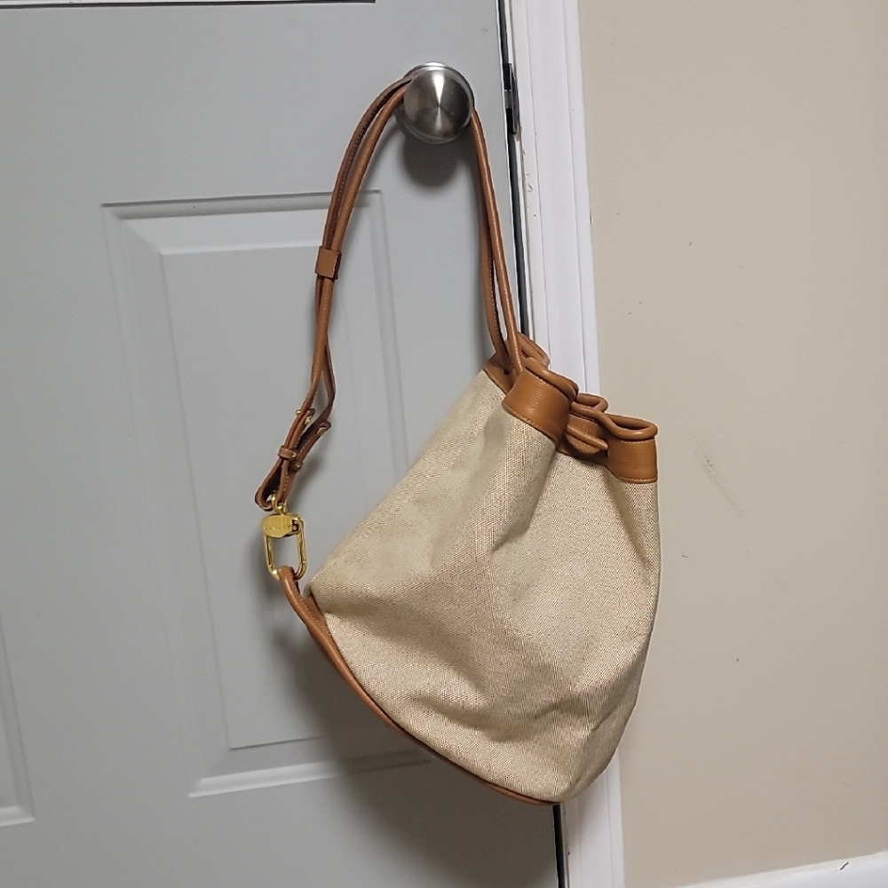 Chic Tan Hobo Bag With Mirror